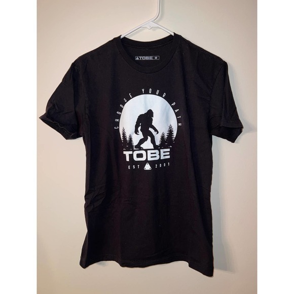Tobe Outerwear Black T-shirt - Picture 1 of 3